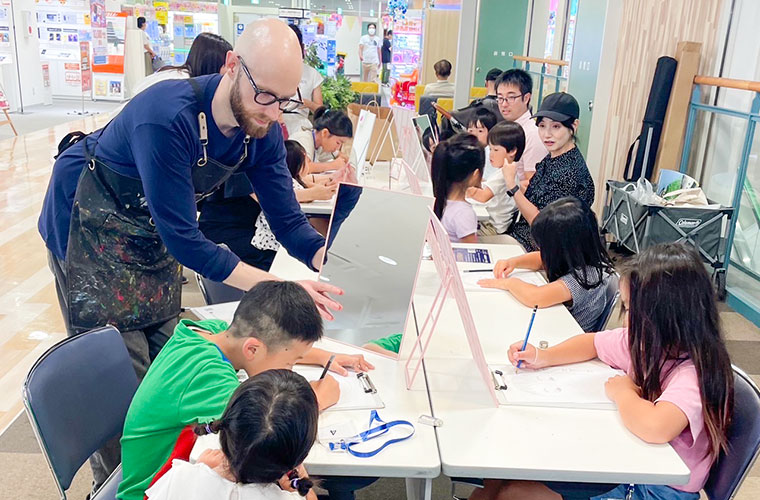 自画像を描いてみよう！