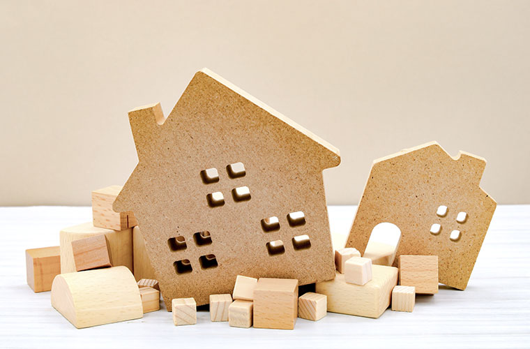 地震に強い家づくり　～建物とブロック塀の耐震対策～